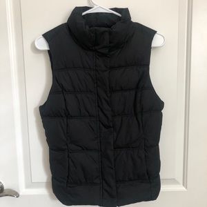 Gap Puffer Vest